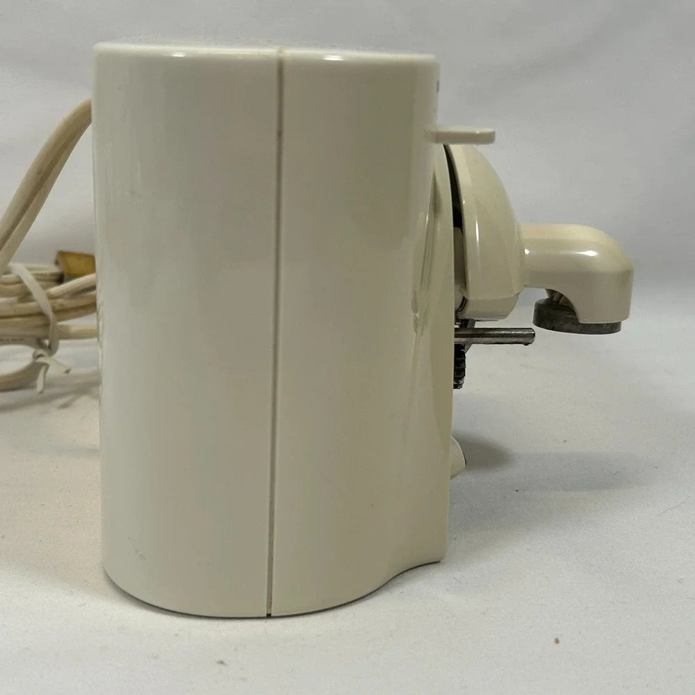 Vintage Black &‎ Decker Spacemaker EC75 Type 1 Automatic Can Opener Tested